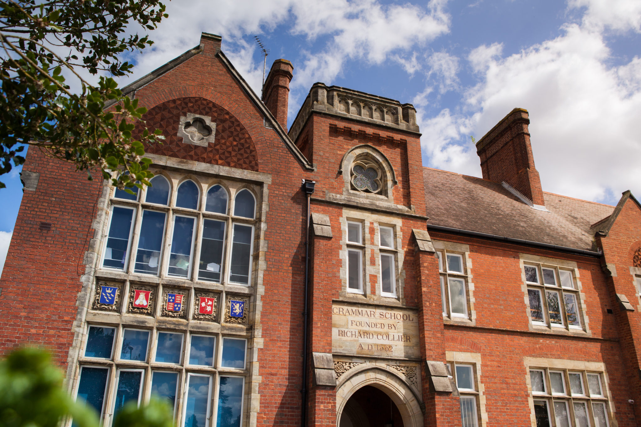 5 Reasons to Choose Collyer's 5 Reasons to Choose Collyer's