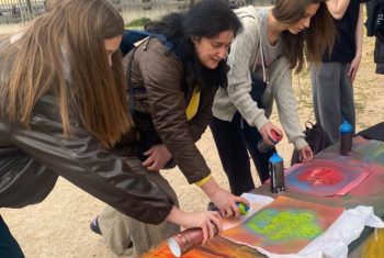 Students try graffiti art in Madrid